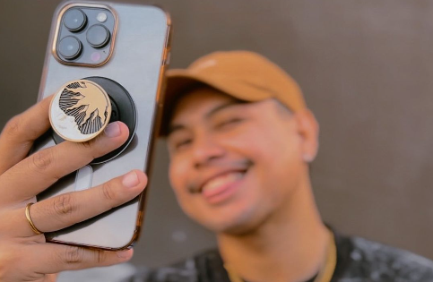 THEALEXONIST x POPSOCKETS PHILIPPINES